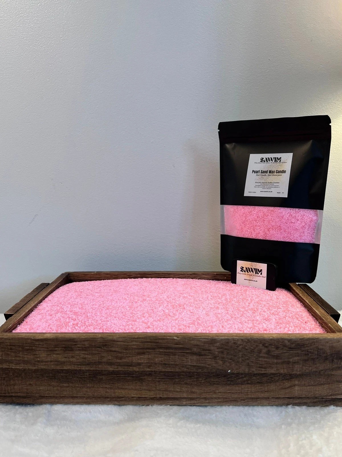 imgi_114_s-l1600 SAWIM Strawberry Pink Pearl Sand Wax Candle Kit 150g & 8 Wicks - Colour Sand Wax - Image 1